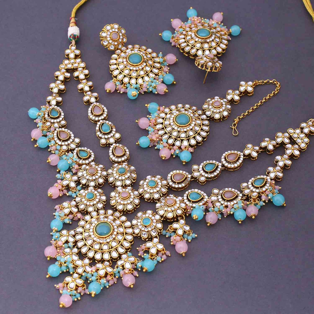 Multicolor Yunita Kundan Jewellery Set