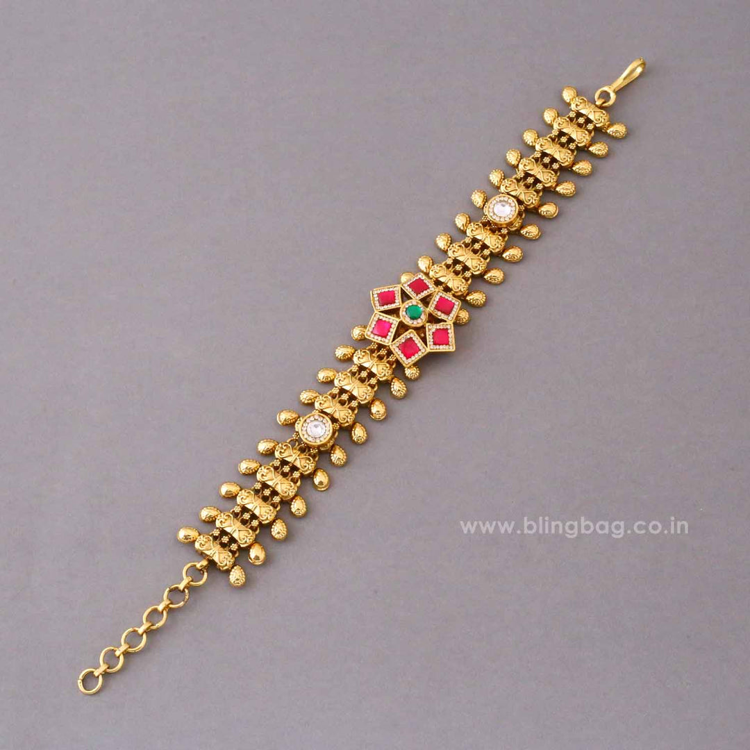 Multicolor Zoyasha Bracelet Watch