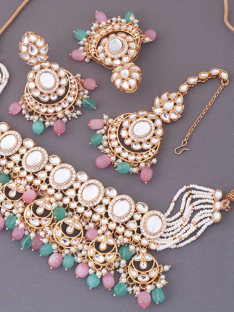 Multicolor Albina Kundan Jewellery Set