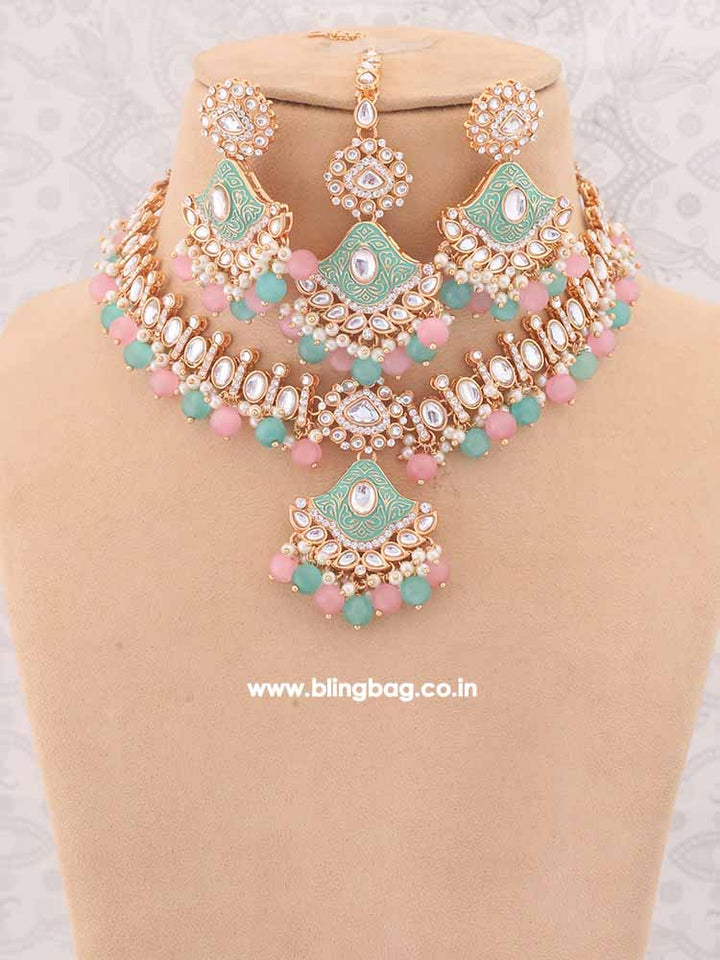 Multicolor Cheshta Kundan Jewellery Set
