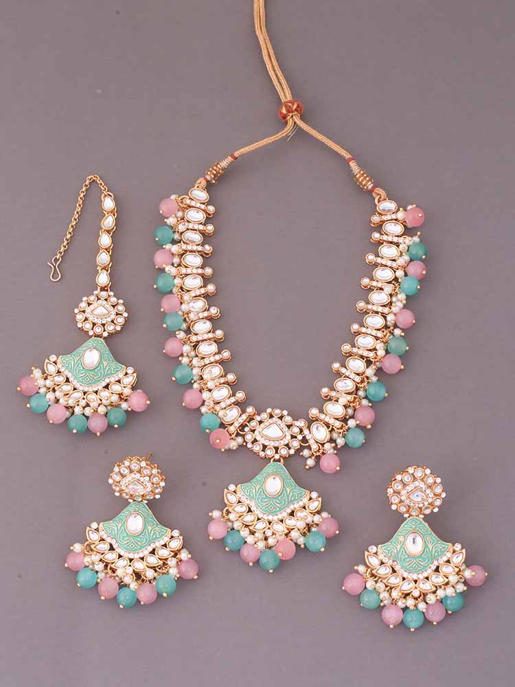 Multicolor Cheshta Kundan Jewellery Set