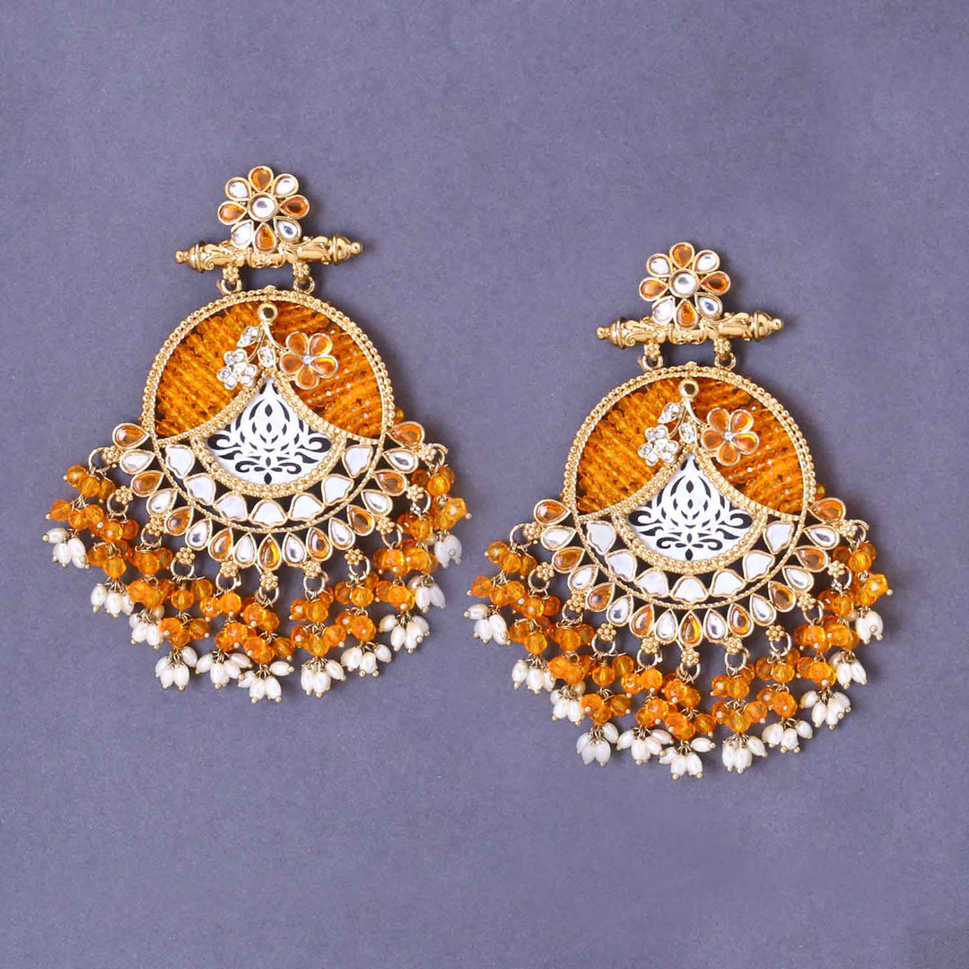 Mustard Fareena Chandbalis