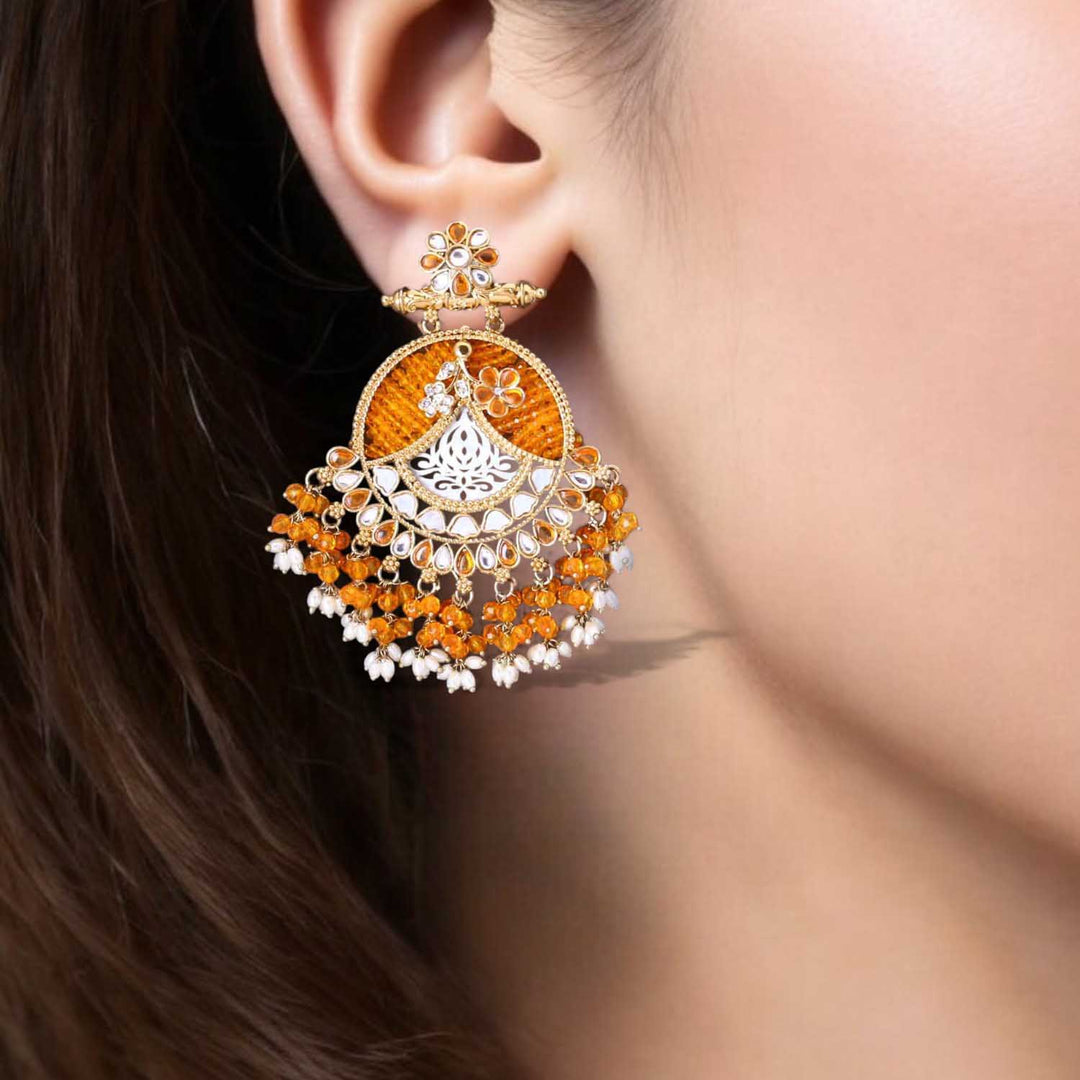 Mustard Fareena Chandbalis