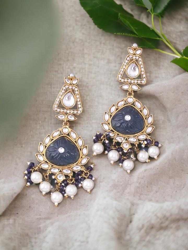 Navy Tapsi Chandbalis