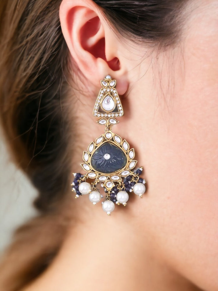 Navy Tapsi Chandbalis