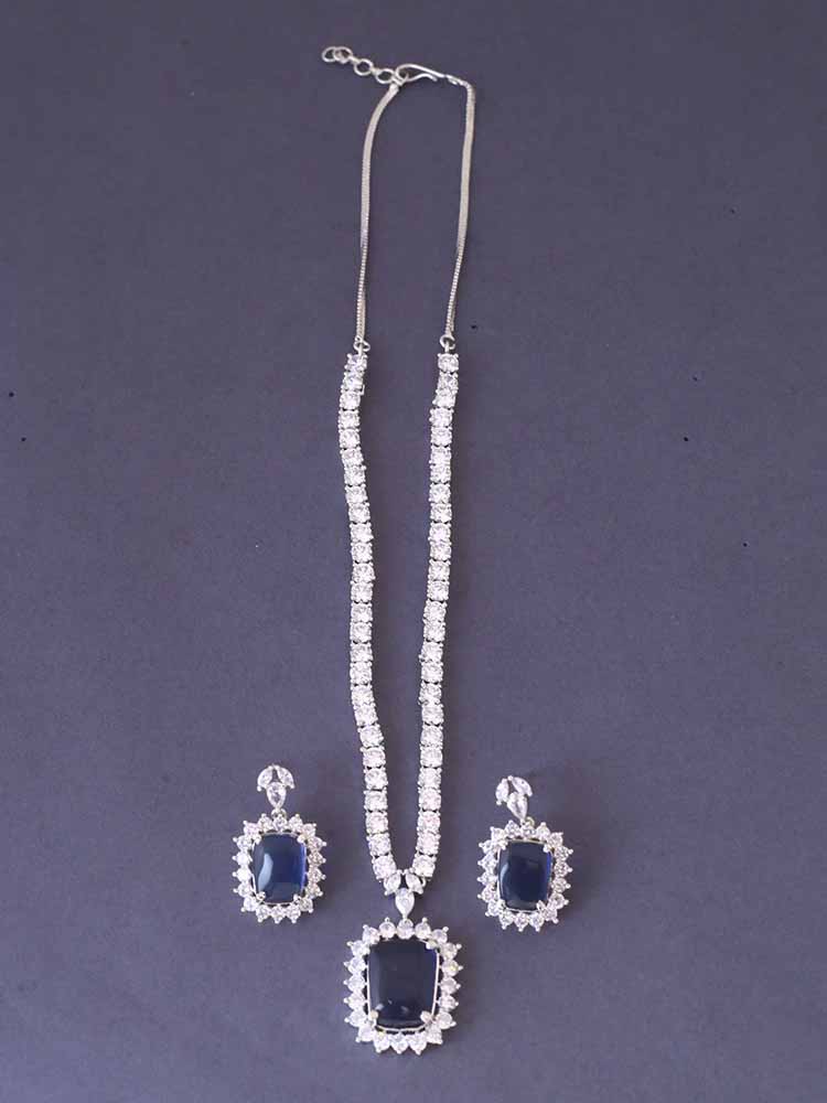 Navy Willey Pendant Set