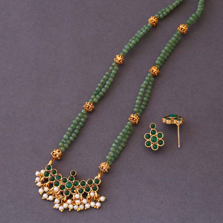 Nivashni Reversible Antique Pendant Set- New Arrival