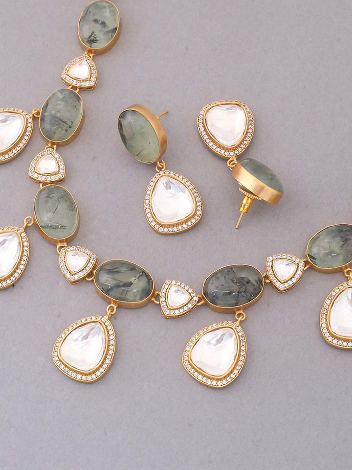 Olive Aavya Jewellery Set