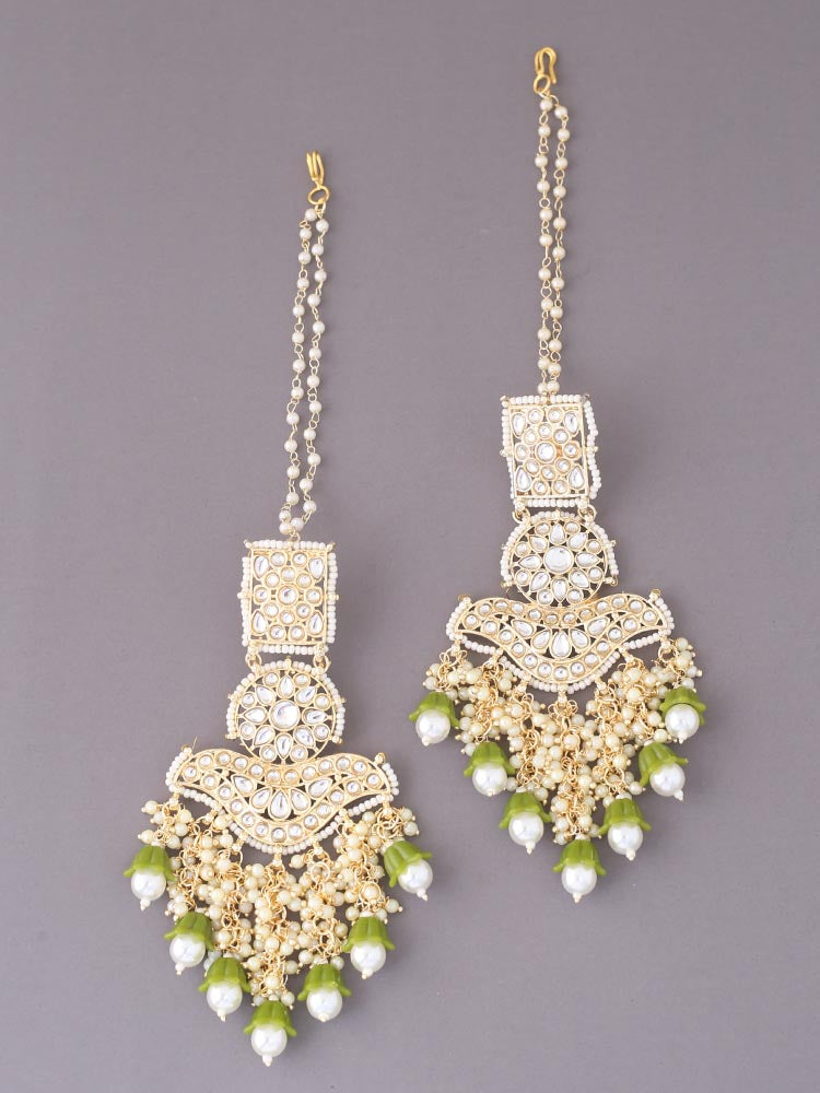 Olive Reena Sahara Chandbalis