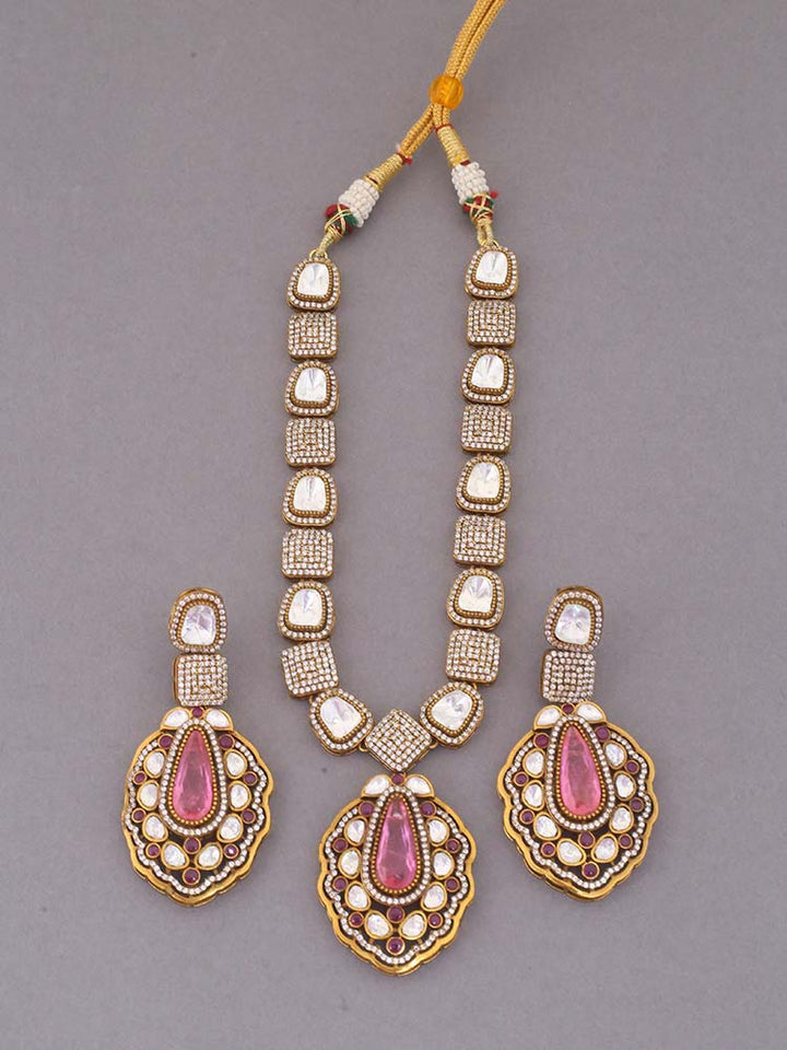 Pink Blathnaid Jewellery Set