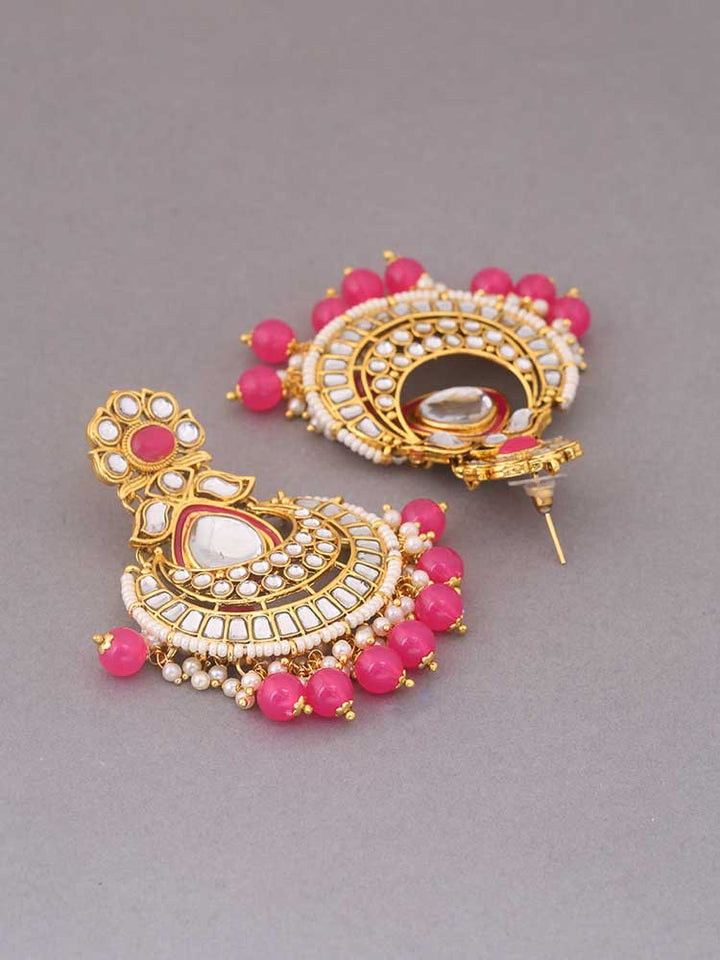 Pink Vaibavi Chaandbalis