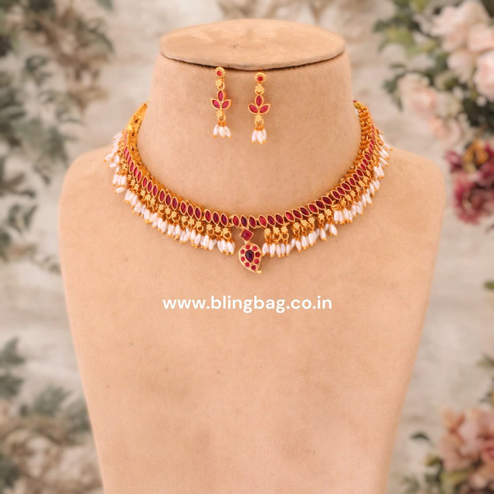 Preeti Reversible Antique Jewellery Set - New Arrival