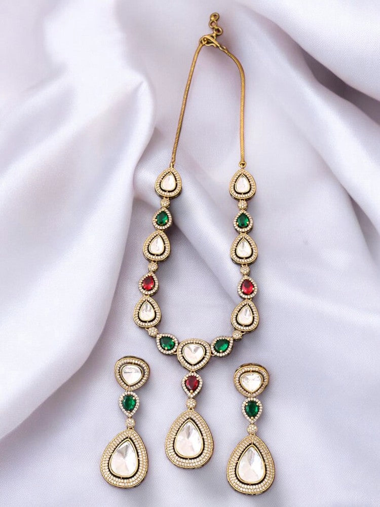 Prismatic Katja Victorian Jewellery Set