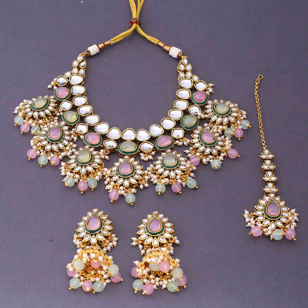 Prismatic Maanvita Kundan Jewellery Set