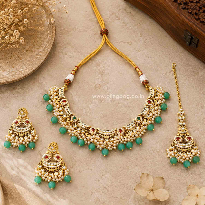 Prismatic Meeraita Kundan Jewellery Set