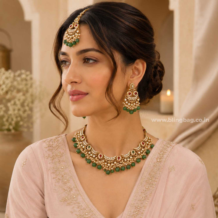 Prismatic Meeraita Kundan Jewellery Set