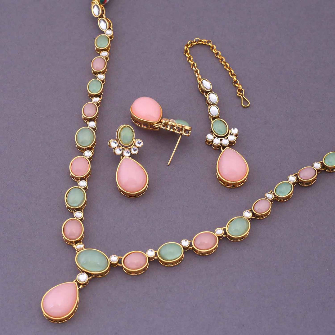 Prismatic Raniya Kundan Jewellery Set