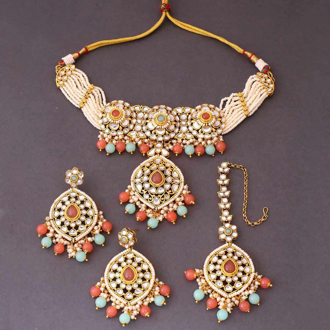Prismatic Saloni Kundan Jewellery Set