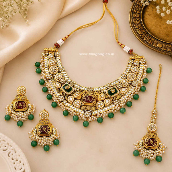 Prismatic Tara Kundan Jewellery Set