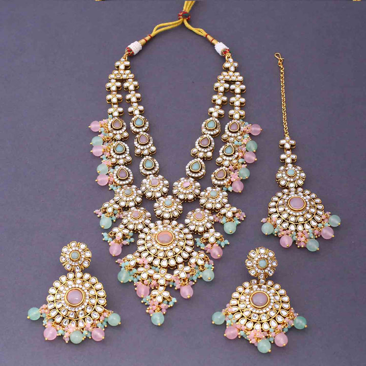 Prismatic Yunita Kundan Jewellery Set