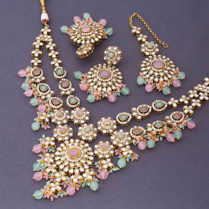 Prismatic Yunita Kundan Jewellery Set