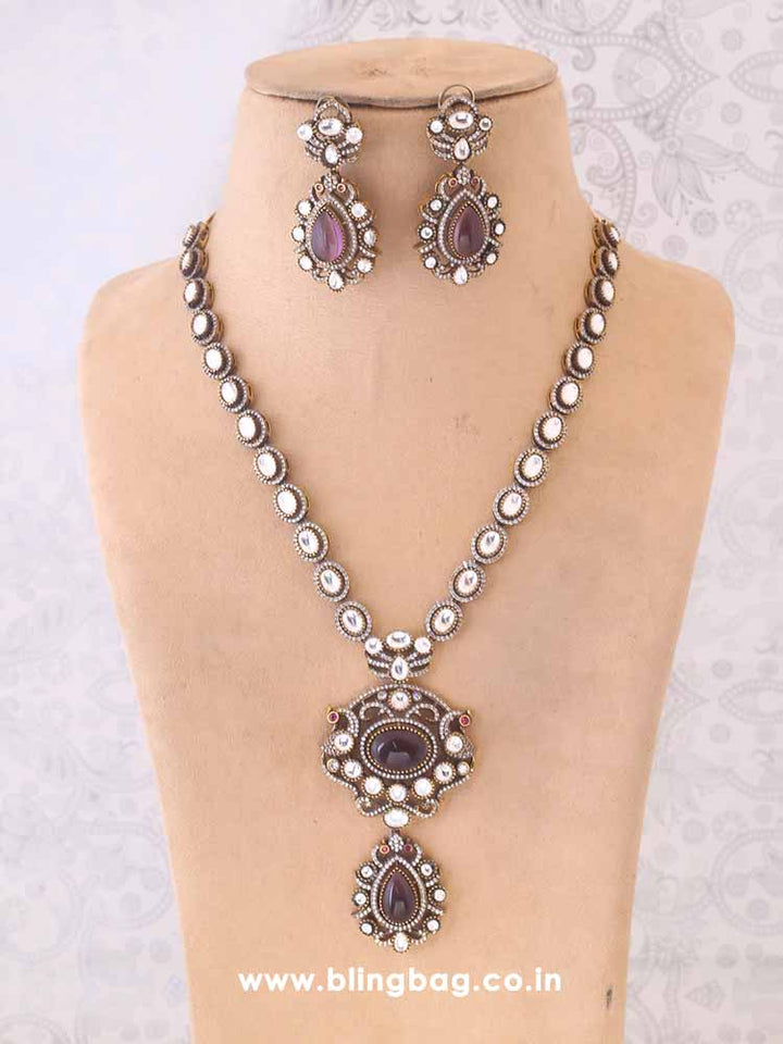 Purple Yasmin Jewellery Set