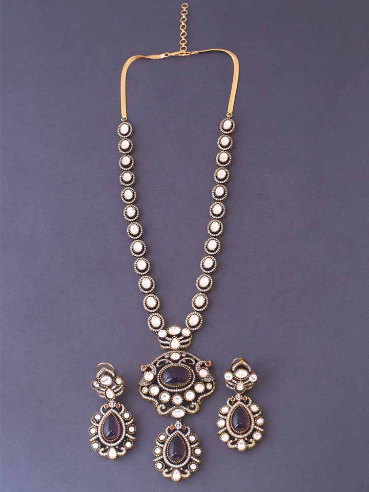 Purple Yasmin Jewellery Set