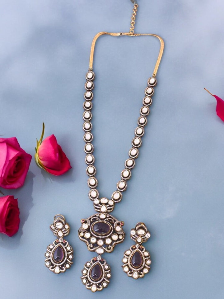 Purple Yasmin Jewellery Set