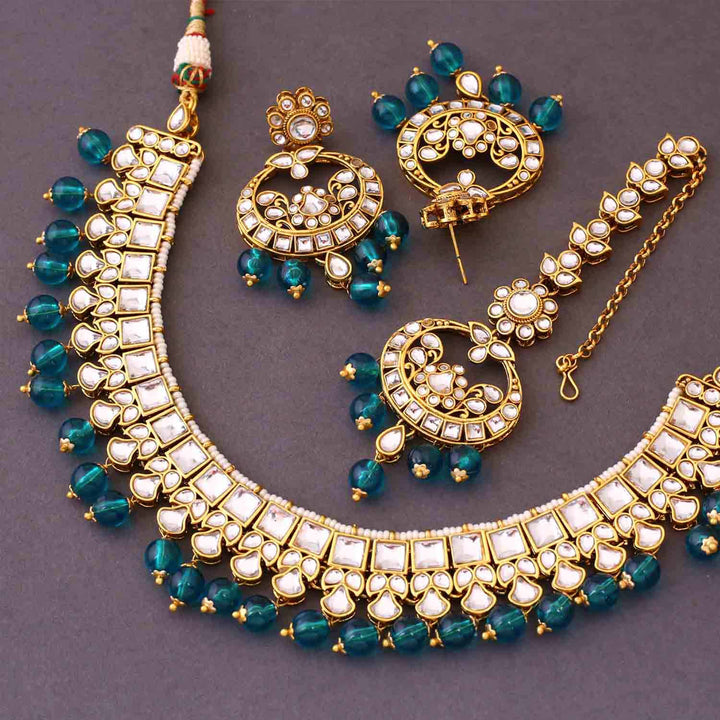 Rama Aaria Kundan Jewellery Set
