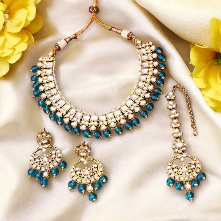 Rama Aaria Kundan Jewellery Set