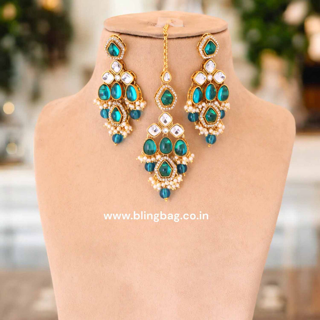 Rama Kaviya Kundan Jewellery Set