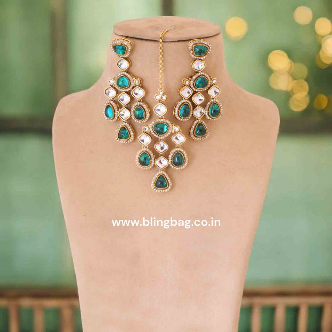 Rama Samiya Kundan Jewellery Set