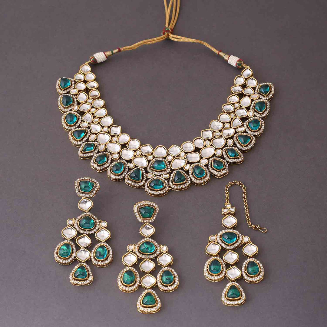 Rama Samiya Kundan Jewellery Set