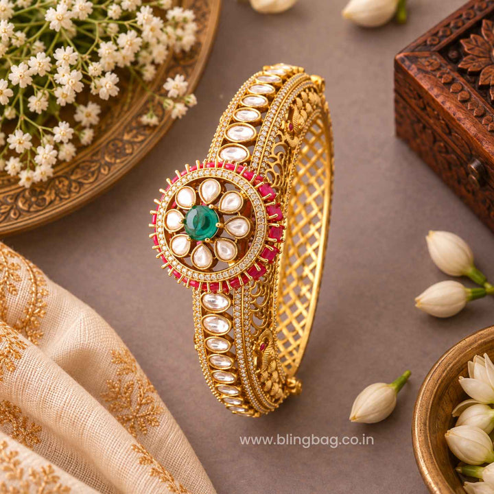 Rani Aashira Antique Kada