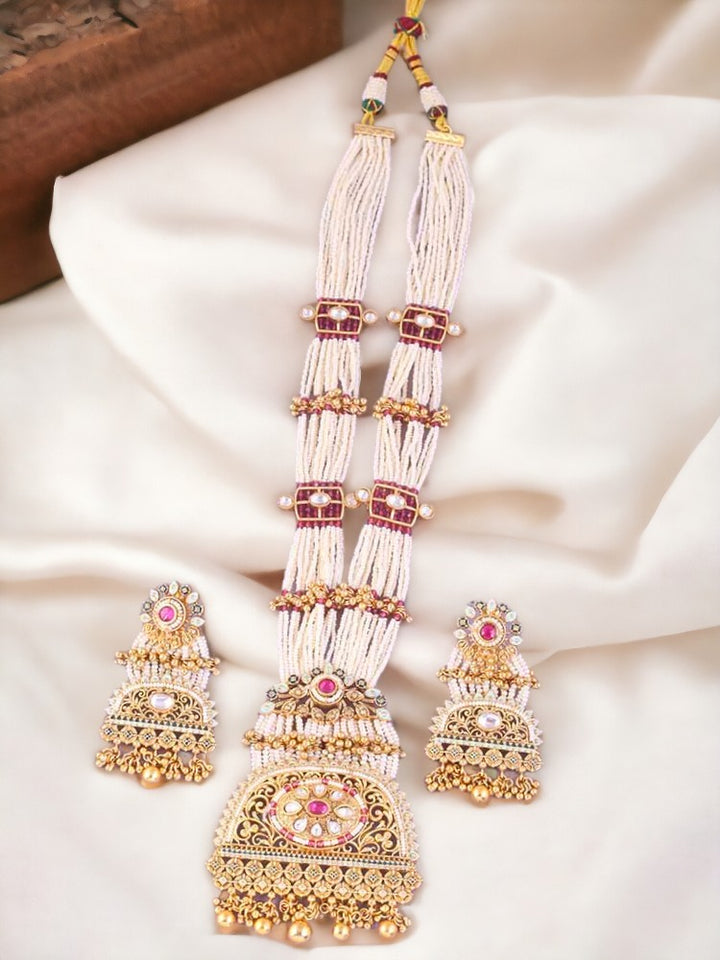 Rani Bhrithi Rajwadi Set