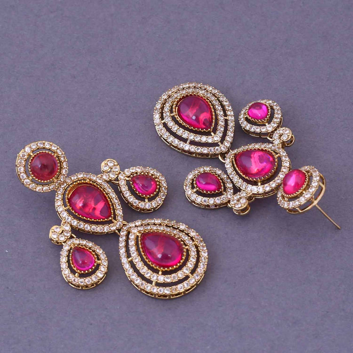 Rani Buthaina Danglers