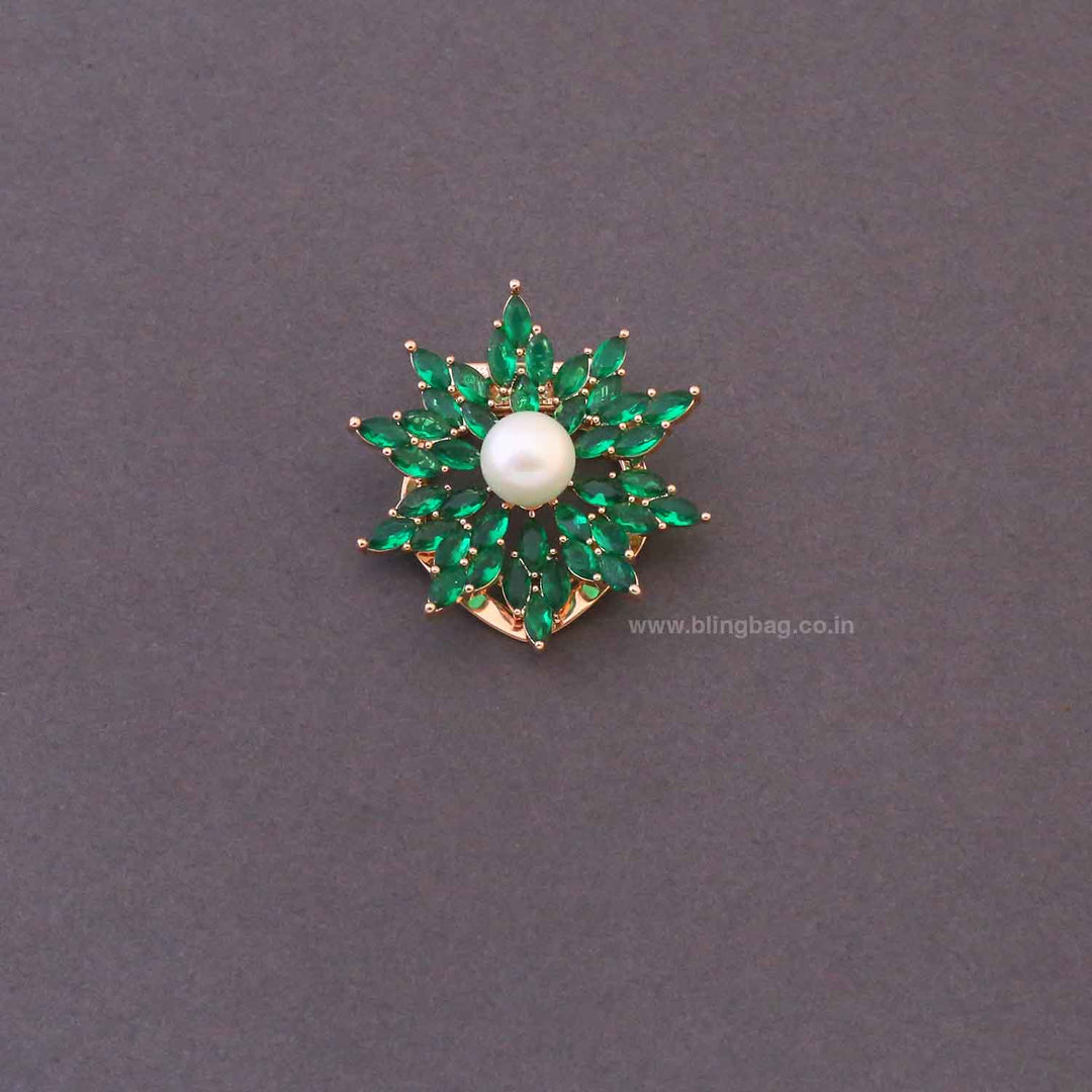 Emerald Kamal Pearls Brooch