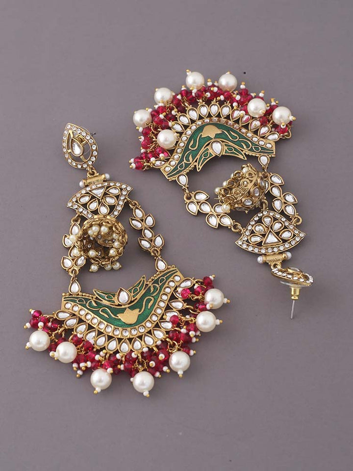 Rani Emerald Trikani Chandbalis