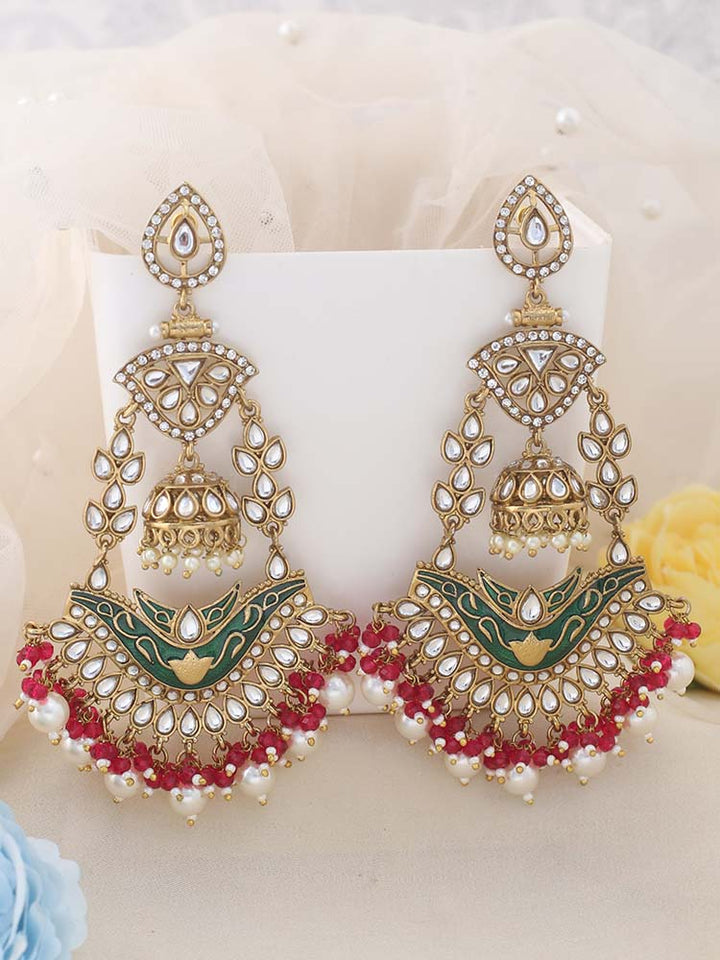 Rani Emerald Trikani Chandbalis