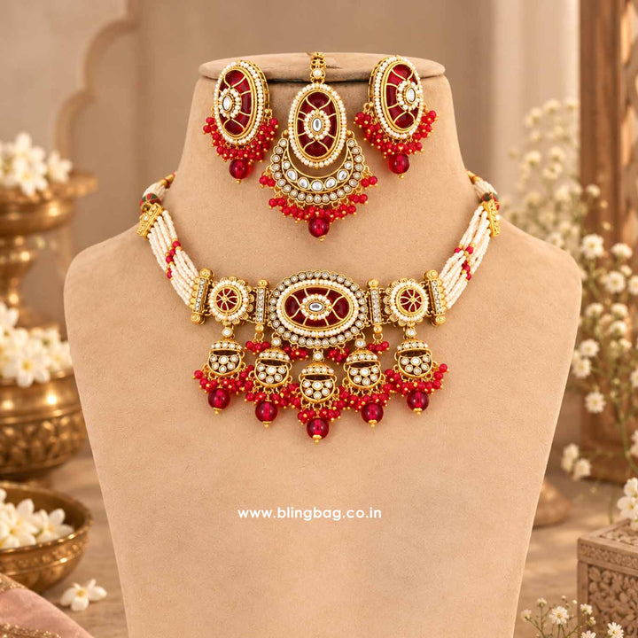 Rani Eshvi Kundan Jewellery Set