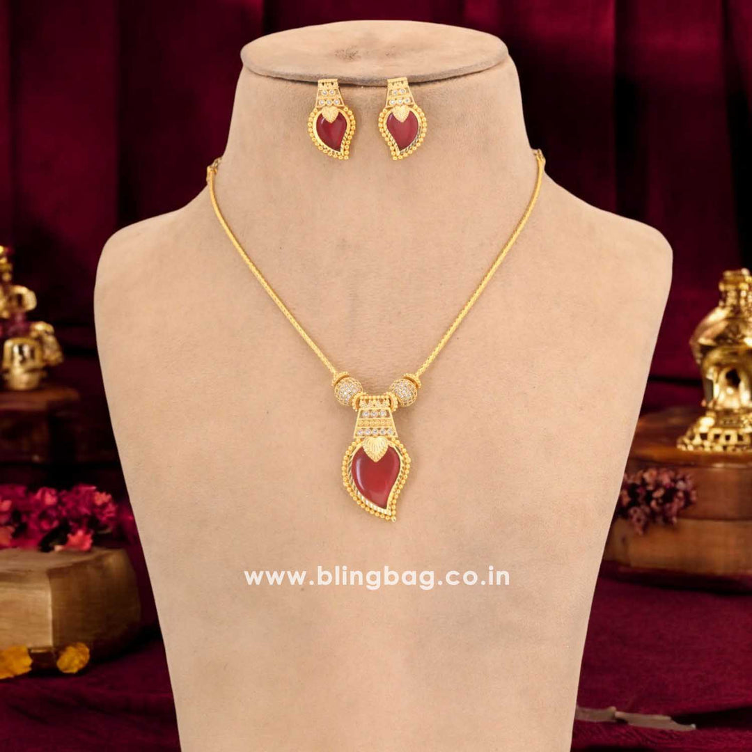 Rani Evhara Antique Pendant Set - New Arrival