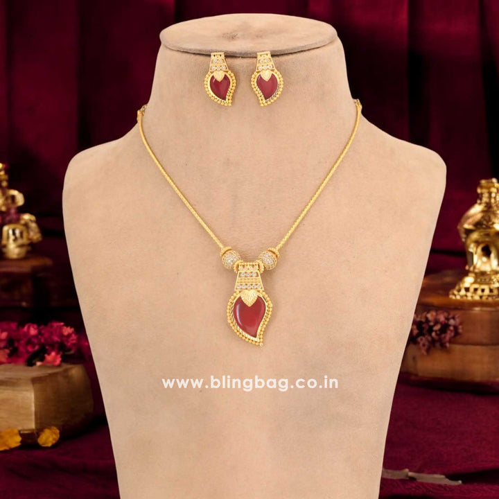 Rani Evhara Antique Pendant Set - New Arrival