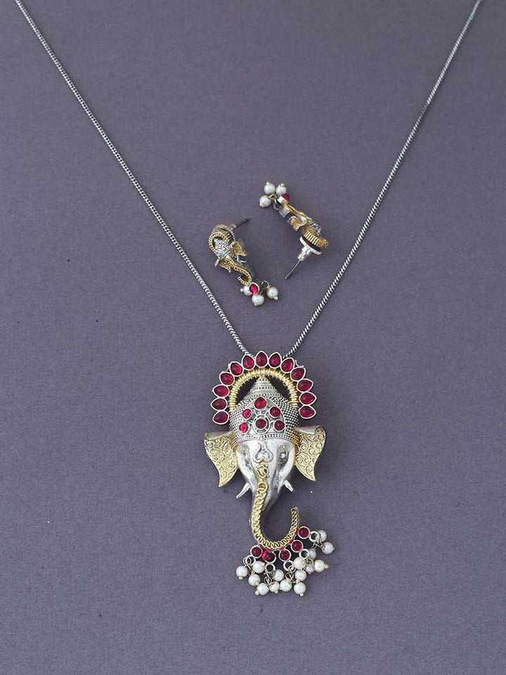 Rani Gajmukh Jewellery Set