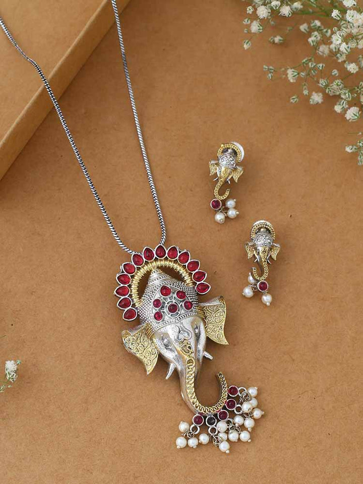 Rani Gajmukh Jewellery Set