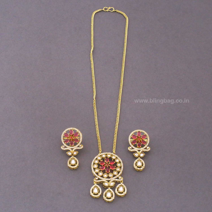 Rani Isalyn Pendant Set