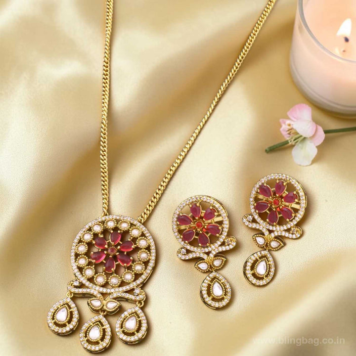 Rani Isalyn Pendant Set