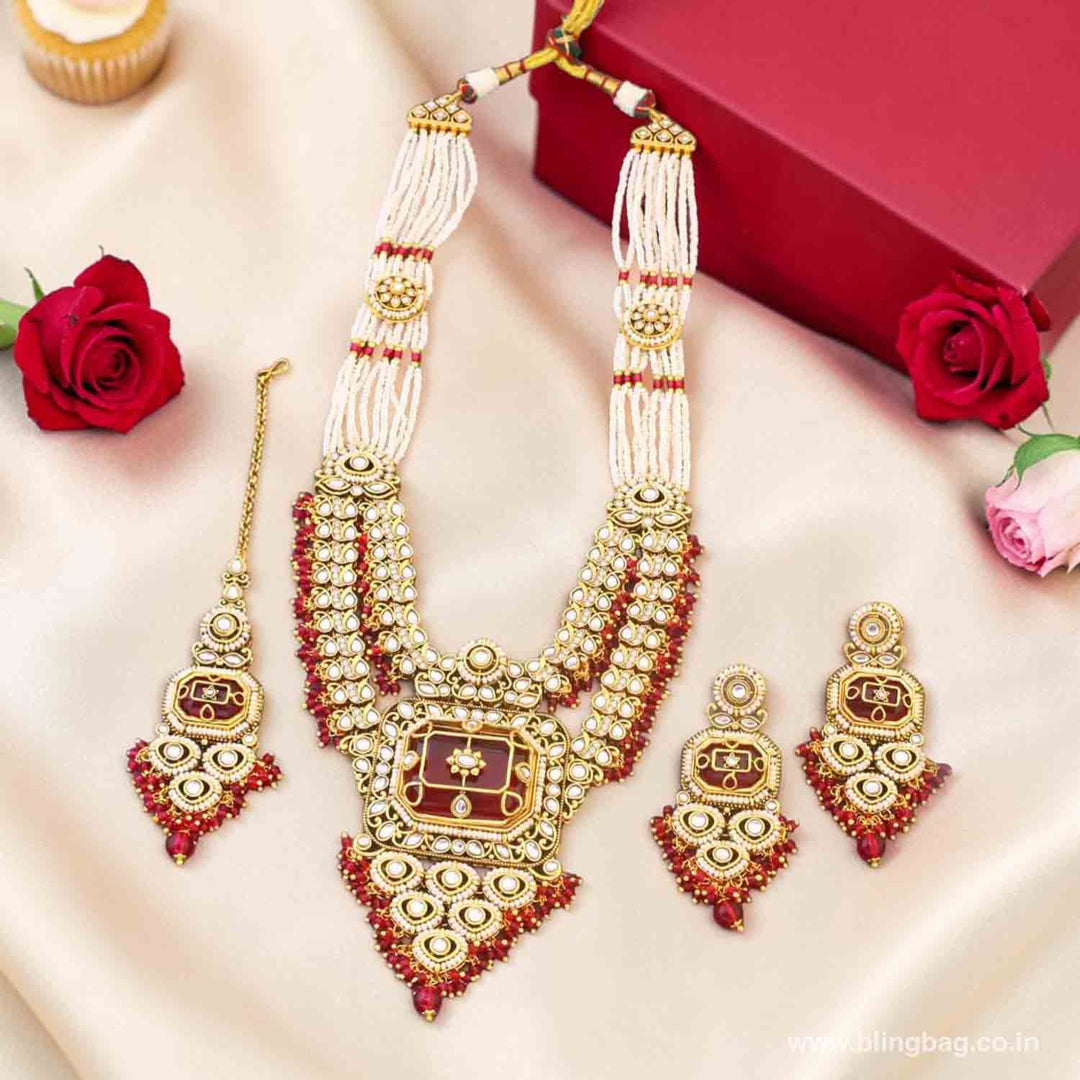 Rani Kavika Kundan Jewellery Set