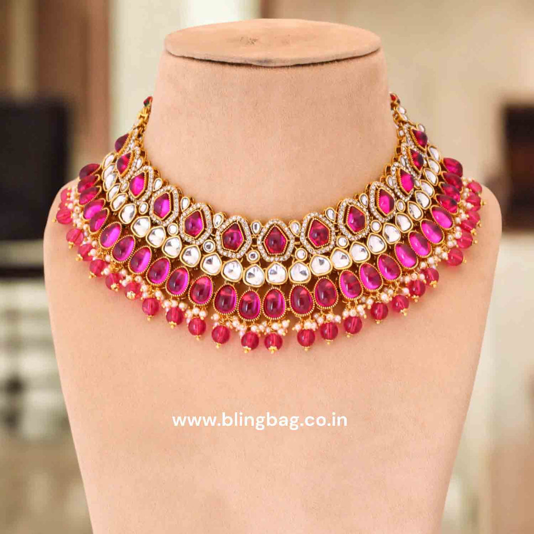 Rani Kaviya Kundan Jewellery Set