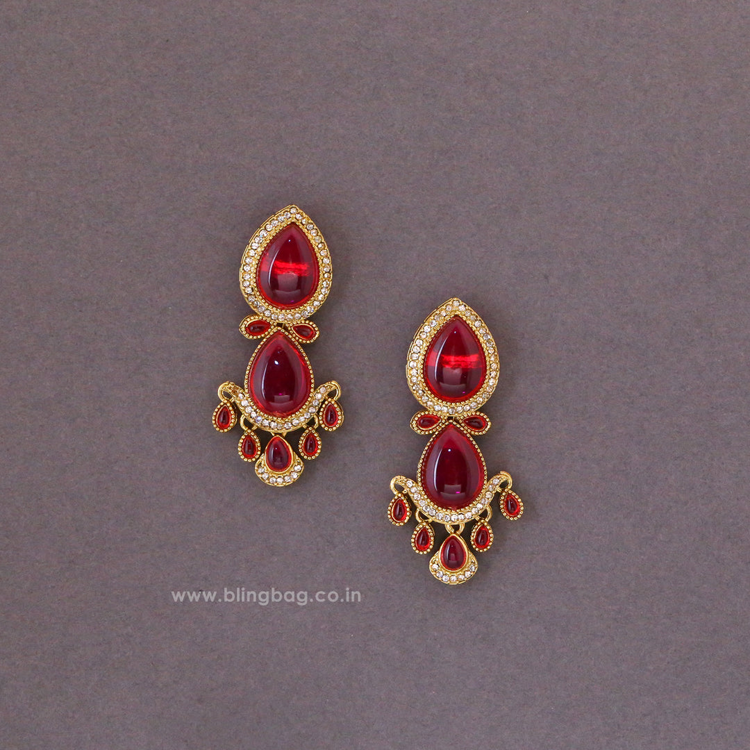 Rani Khyaati Danglers