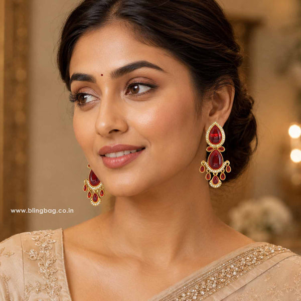 Rani Khyaati Danglers